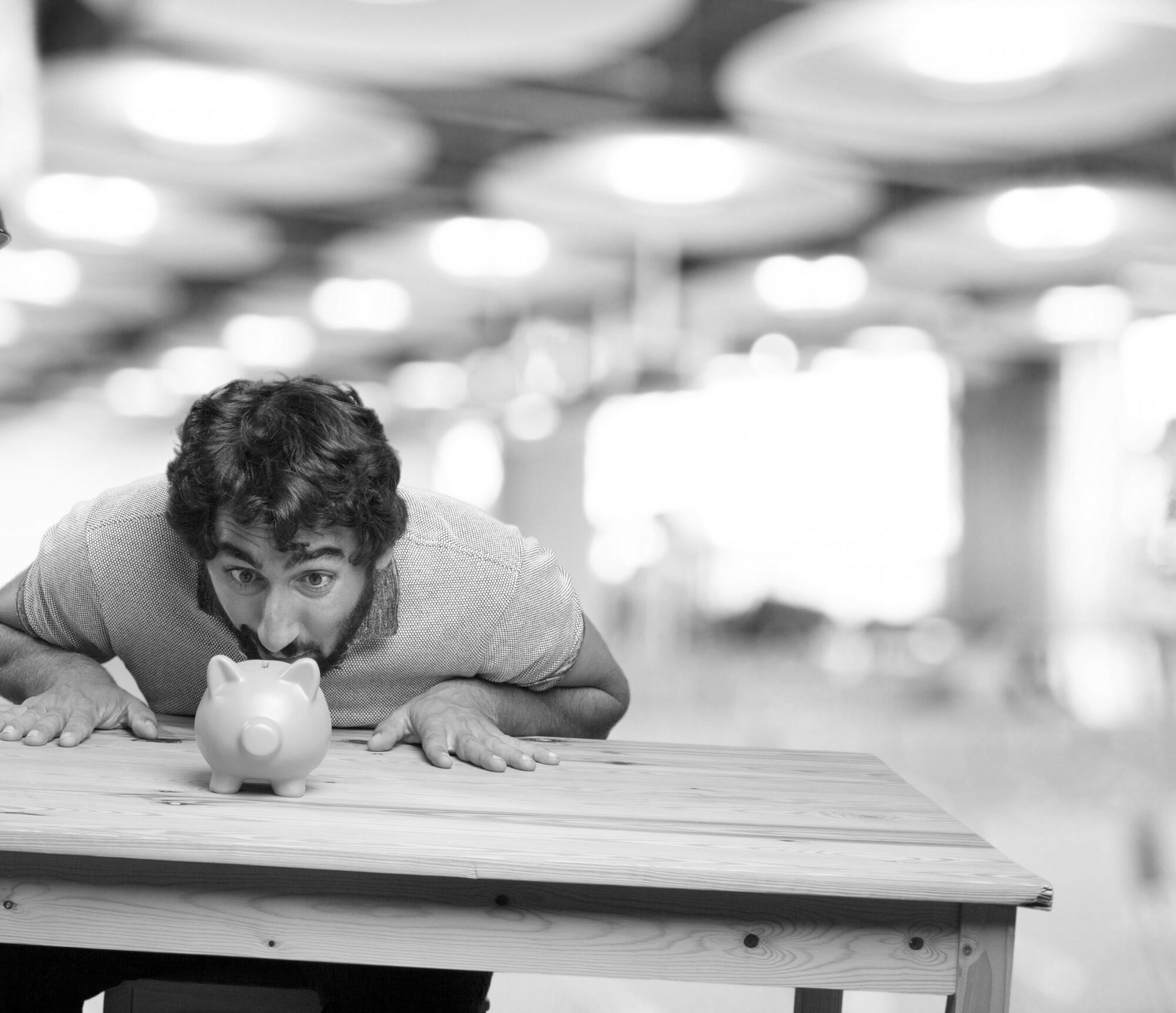 אני צריכה הלוואה דחוף: איך לקבל מימון מהר ובאחריות